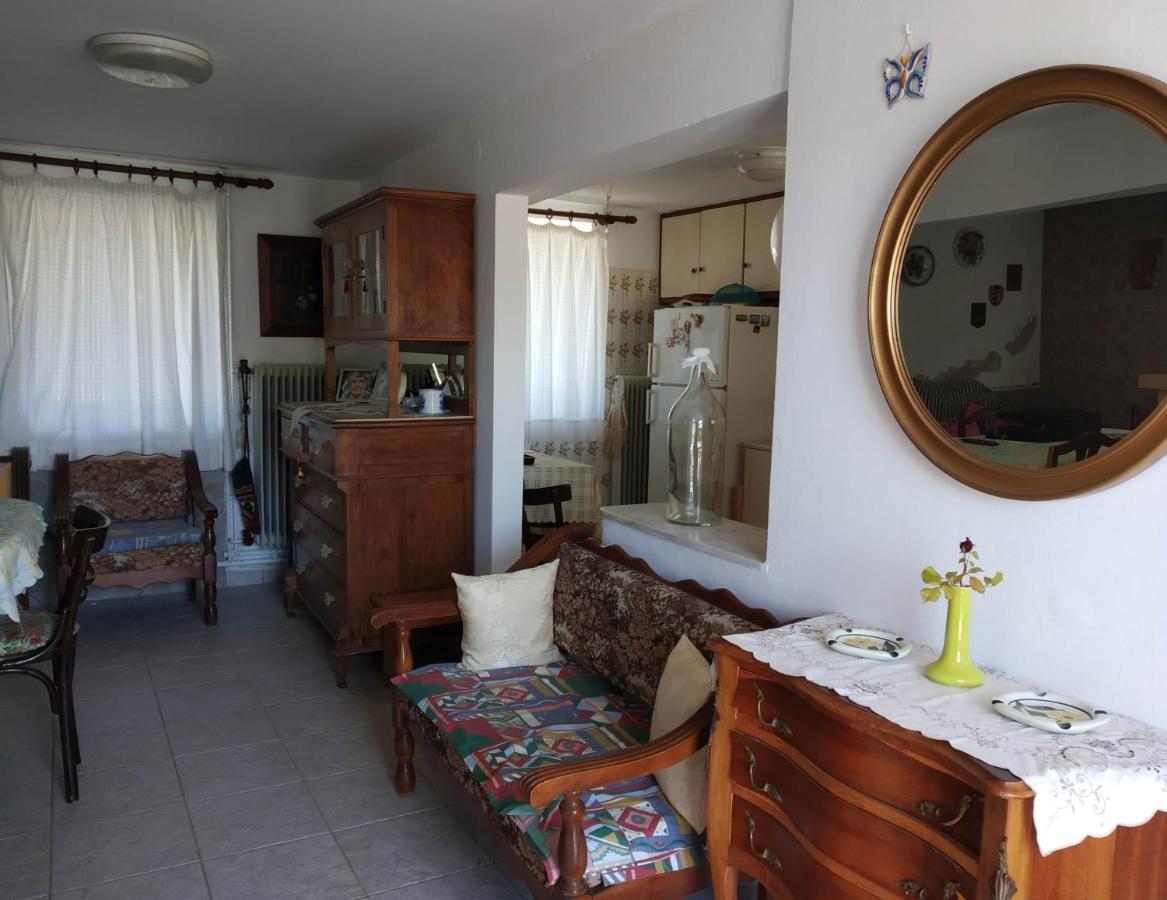 Ellina'S Home - Euboea Island Greece Oxílithos Extérieur photo