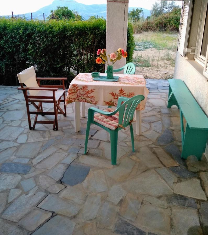Ellina'S Home - Euboea Island Greece Oxílithos Extérieur photo